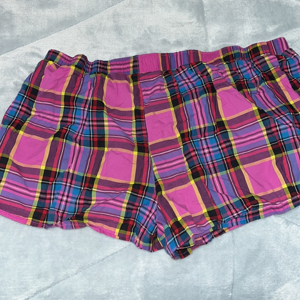 Pink Victoria secret PJ shorts - Picture 8 of 17